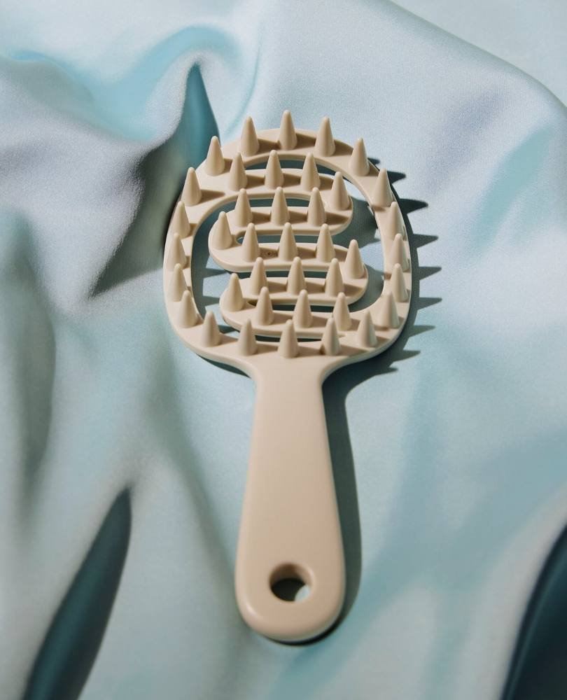 BASE-K  •  The Scalp Massager